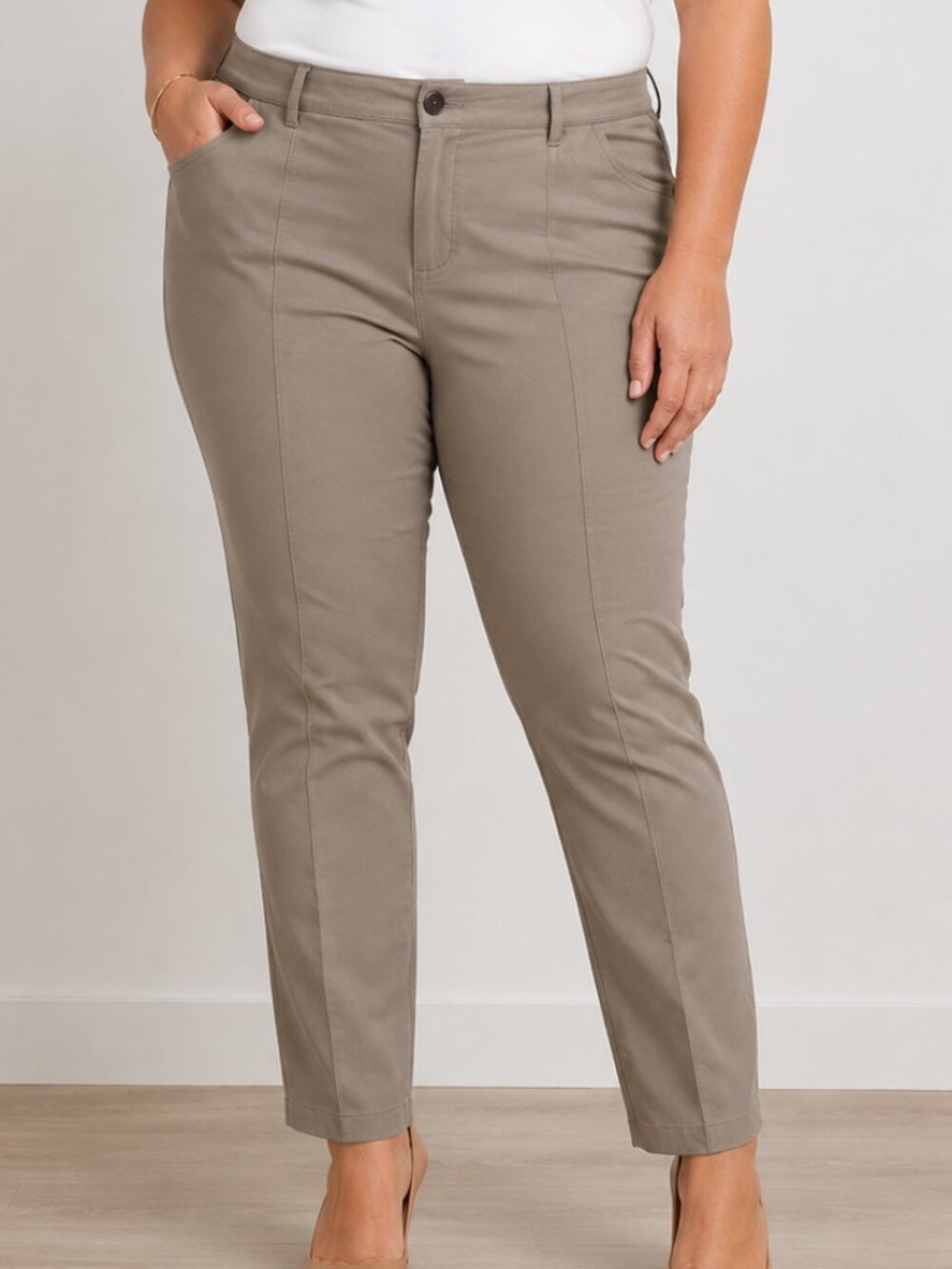 Haggar Women's Beige Pull-On Pants Size 14 Stretch Career Casual Straight Leg Sl